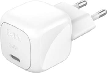 Belkin BoostCharge power adapter - compact