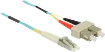 Delock network cable - 2 m