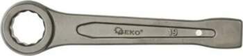 Impact socket wrench for punching 19