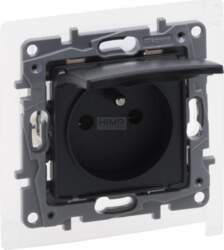 Legrand Niloe Selection Socket 2p+ with