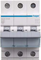 Power switch 3P C 32A 6kA