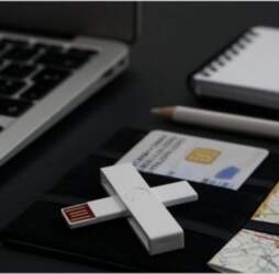 +ID Smart Card Reader white BLISTER