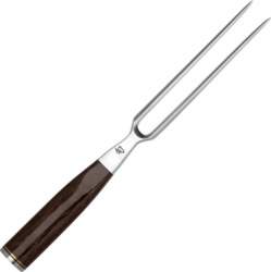 KAI SHUN PREMIER Tim Mälzer carving