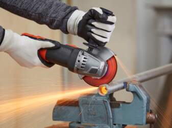 Black Decker BEG210-QS angle grinder 11