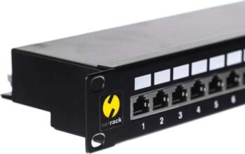 Patch panel 19```````` Netrack 24-ports cat