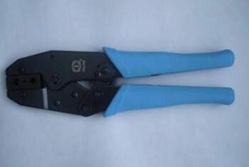 Crimping pliers for BNC  TNC  SMA