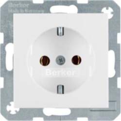 Hager SCHUKO socket square S.1/B