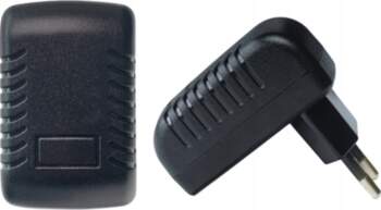 Ronic Zyle UNIVERSAL USB CHARGER PLUG