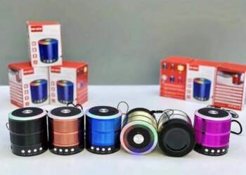 Round Bluetooth speaker USB MIX cable
