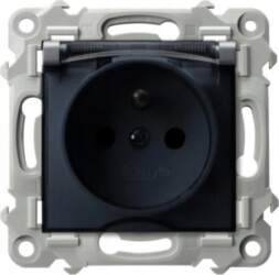 SAPPHIRE Splashproof socket with grounding IP-44