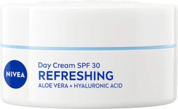 Nivea - Refreshing Day Cream -