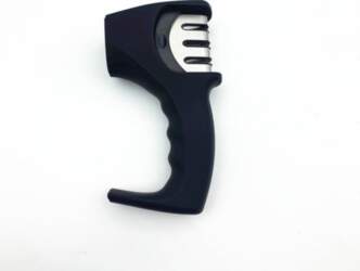 3 LEVEL KNIFE SHARPENER