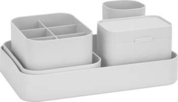 SET OF STORAGE CONTAINERS