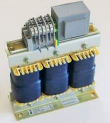 Filtrs SOF-T08A, sinusoidāls izejas (output)