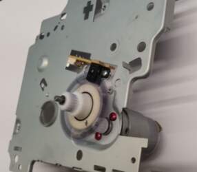 DC motor with encoder disc, removed