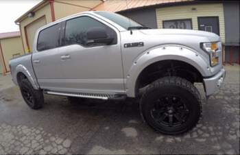 - Auto kāpslis, sliekšņi priekš FORD