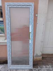 PVC durvis lapenei Storm doors