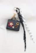OEM Square Bag Keychain - Melns