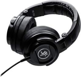 Mackie MC-250