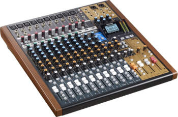 Tascam Model 16