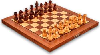 Millennium 2000 Millennium Chess Classics Exclusive