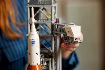 LEGO 10341 NASA Artemis Space Launch