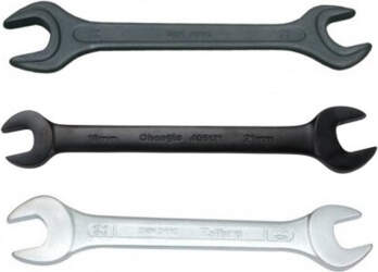 Double open ended spanner / 24