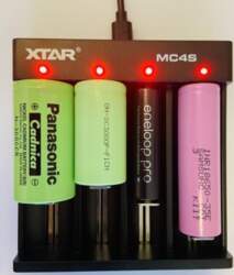XTAR MC4S processor charger for Li-ion