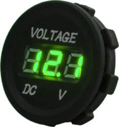 Digitālais voltmetrs