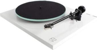 Rega Planar 2 Gloss White