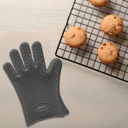 Kitchen Accessories – Silicone oven mitt