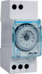 Hager Daily time switch with clock