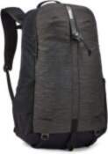 - Thule Nanum 18L Black |
