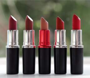 Apple MAC Maximal Silky Matte Lipstick