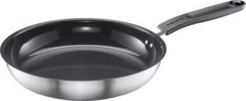 Fiskars Functional Form frying pan, 26