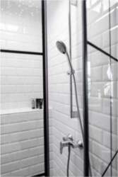 WENKO Shower head with water-saving function