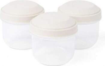 Amuse Container of oat snacks -