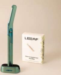 Leaf Shave Dermaplaner Kit Spruce