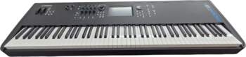 Yamaha MODX8 +