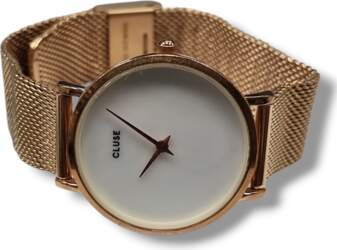Cluse 852592