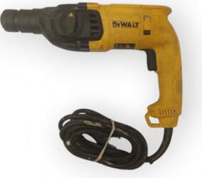 DeWalt D25033