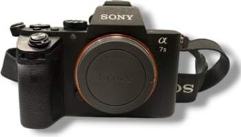 Sony ILCE-7M2