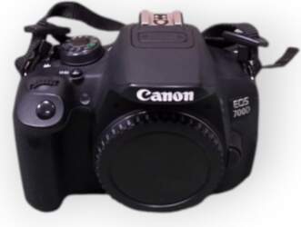 Canon EOS 700D