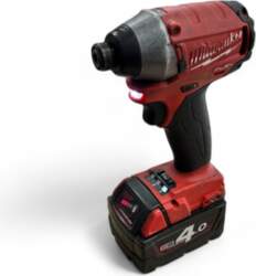 Milwaukee impact m18