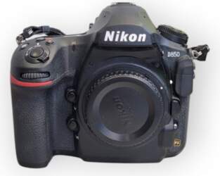 Nikon D850