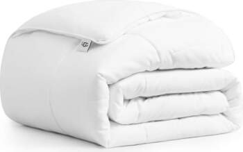 UGG – Aimee Basic Comforter –