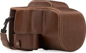 "MegaGear "Ever Ready Leather