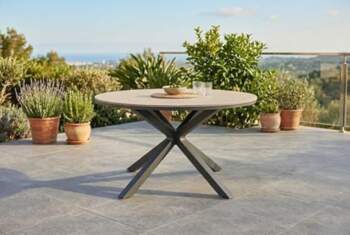 Gardissimo Armati Garden Table Dining Table