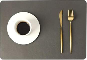 Set of Place Mats, Double Layer