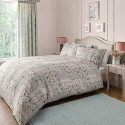 Dreams & Drapes Damask Patchwork sega
